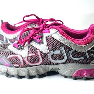 Adidas | Adiwear | G49729 | Hiking Trail Running Shoe | BIG Kid | Girl Size 2